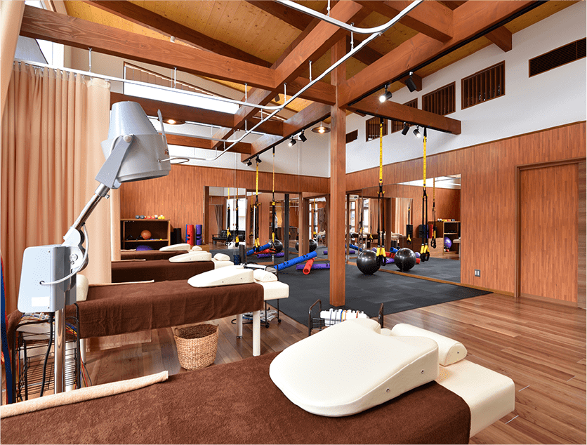 宇和島本院 内観